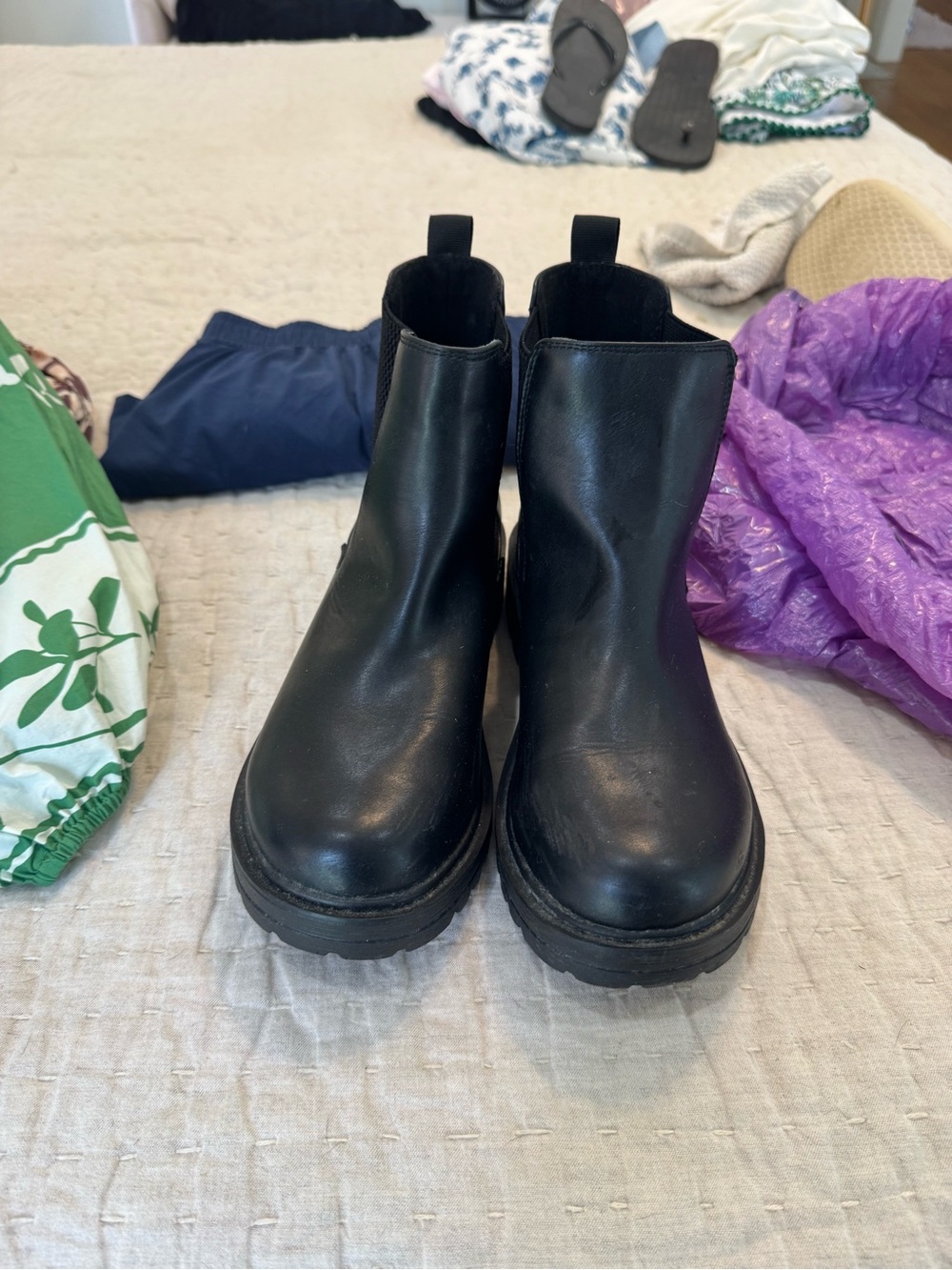 Soda Black Chunky Chelsea Ankle Boots